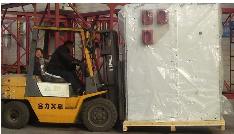Moving switch cabinet with Forklift